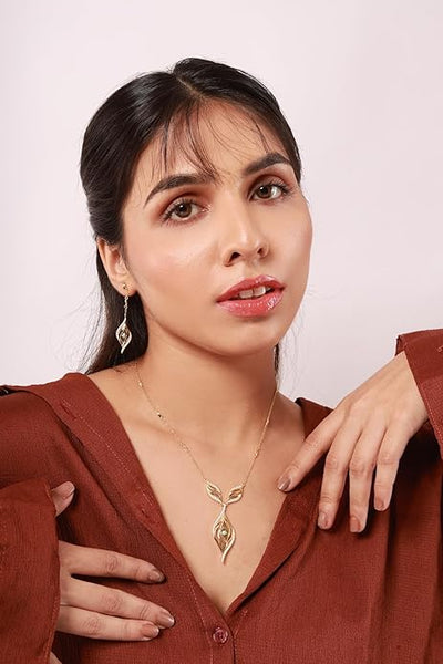 Artificial  Jewellery Only,Meorii  Vermeil Fana Gold Necklace Set for Women's